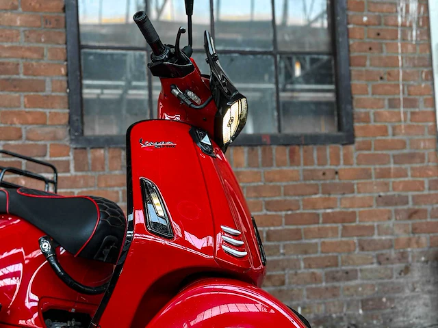 Vespa sprint 4t 80cc 2015 -custom- scooter, dfd-73-t - afbeelding 2 van  31