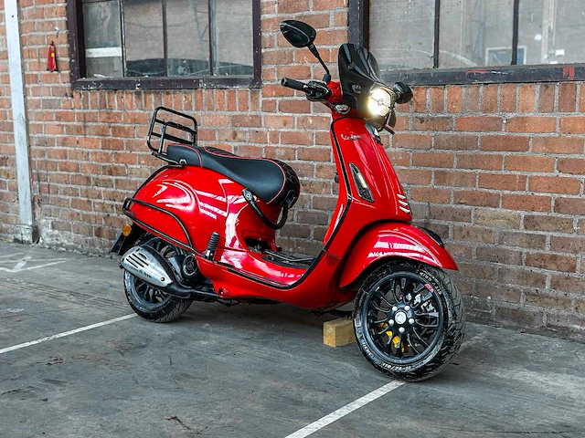 Vespa sprint 4t 80cc 2015 -custom- scooter, dfd-73-t - afbeelding 4 van  31