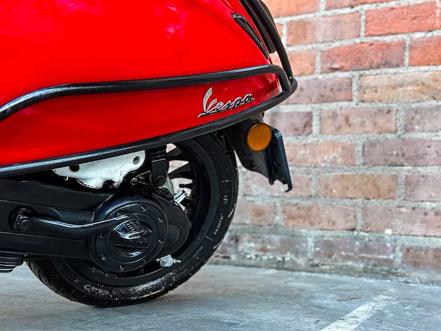 Vespa sprint 4t 80cc 2015 -custom- scooter, dfd-73-t - afbeelding 26 van  31