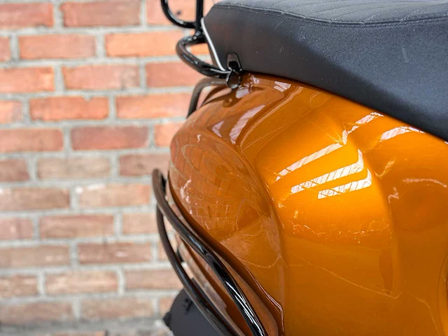 Vespa sprint 4t (custom) 2014, f-512-xf scooter - afbeelding 16 van  54