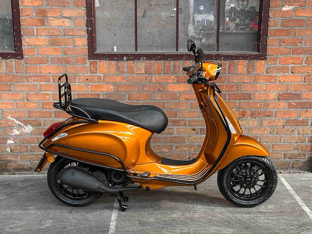 Vespa sprint 4t (custom) 2014, f-512-xf scooter - afbeelding 18 van  54