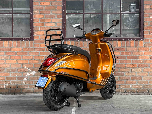 Vespa sprint 4t (custom) 2014, f-512-xf scooter - afbeelding 22 van  54