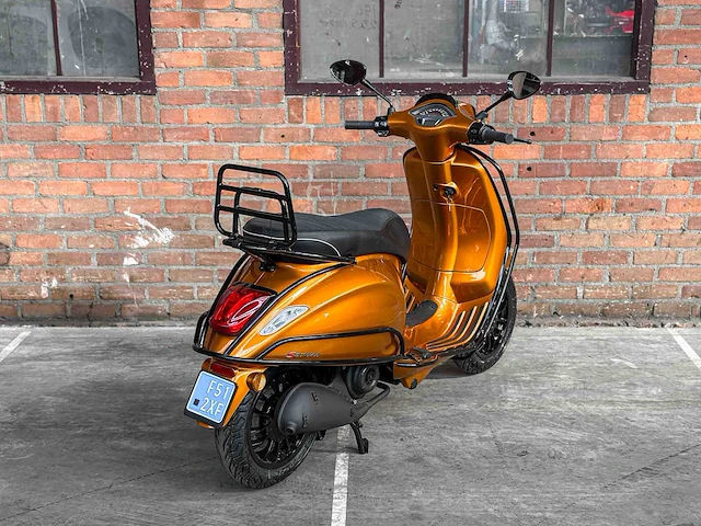 Vespa sprint 4t (custom) 2014, f-512-xf scooter - afbeelding 24 van  54