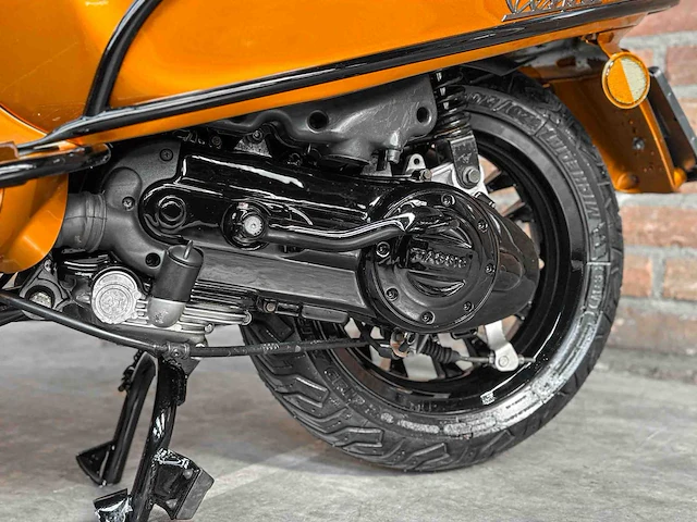 Vespa sprint 4t (custom) 2014, f-512-xf scooter - afbeelding 53 van  54