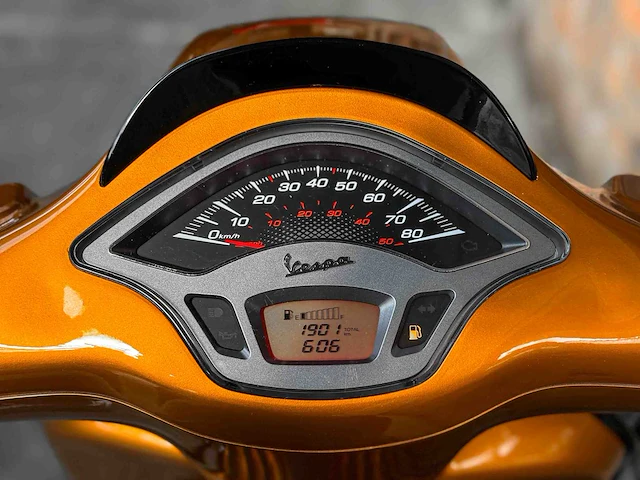 Vespa sprint 4t (custom) 2014, f-512-xf scooter - afbeelding 41 van  54