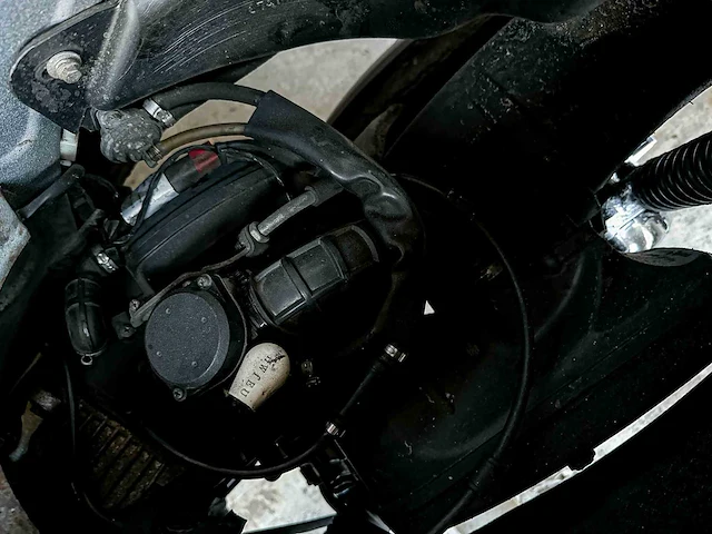 Vespa sprint 4t piaggio 2015, dbn-64-d scooter - afbeelding 16 van  23