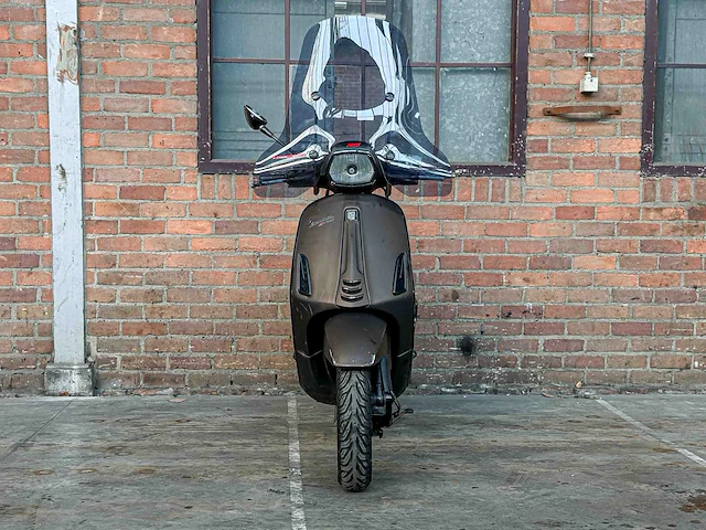 Vespa sprint 4t piaggio 2015, dbn-64-d scooter - afbeelding 20 van  23
