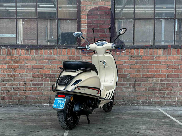 Vespa sprint 4t piaggio 2015, ddn-53-b scooter - afbeelding 14 van  34