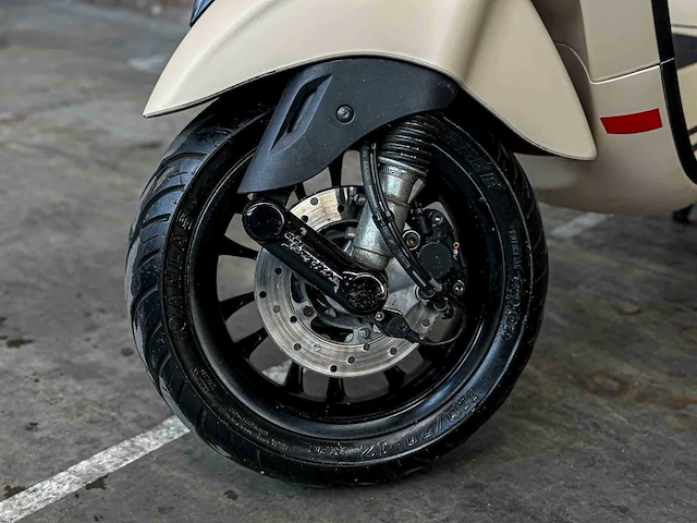 Vespa sprint 4t piaggio 2015, ddn-53-b scooter - afbeelding 34 van  34