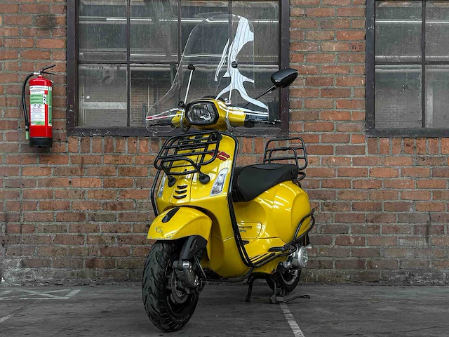 Vespa sprint 4t piaggio 2015, f-730-vl scooter - afbeelding 21 van  27