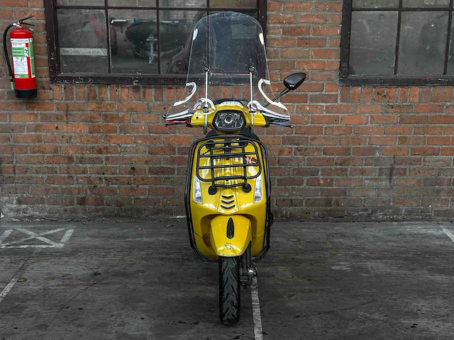 Vespa sprint 4t piaggio 2015, f-730-vl scooter - afbeelding 25 van  27