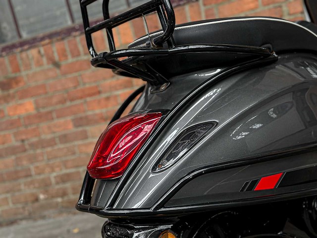 Vespa sprint 4t piaggio scooter, dgj-02-p - afbeelding 6 van  24