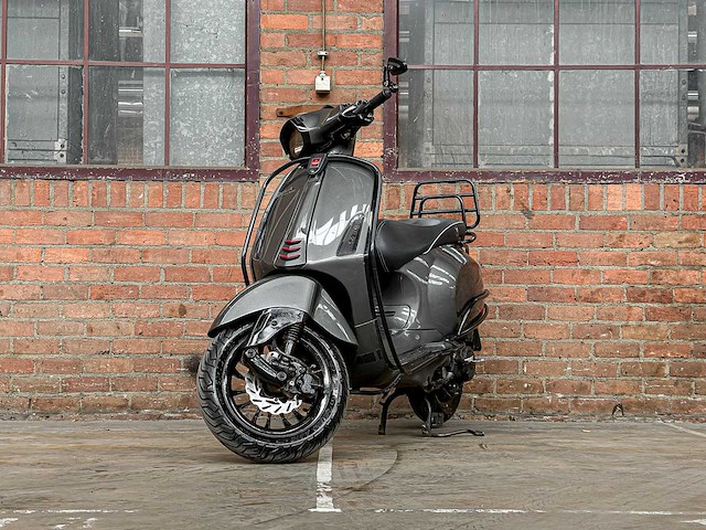 Vespa sprint 4t piaggio scooter, dgj-02-p - afbeelding 1 van  24