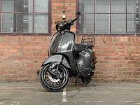 Vespa sprint 4t piaggio scooter, dgj-02-p