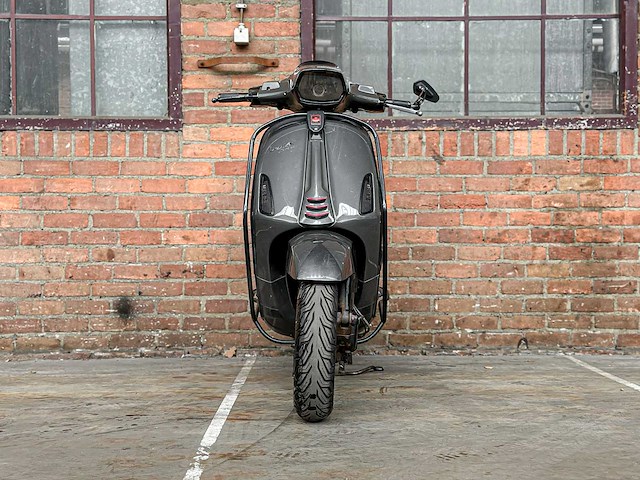 Vespa sprint 4t piaggio scooter, dgj-02-p - afbeelding 20 van  24
