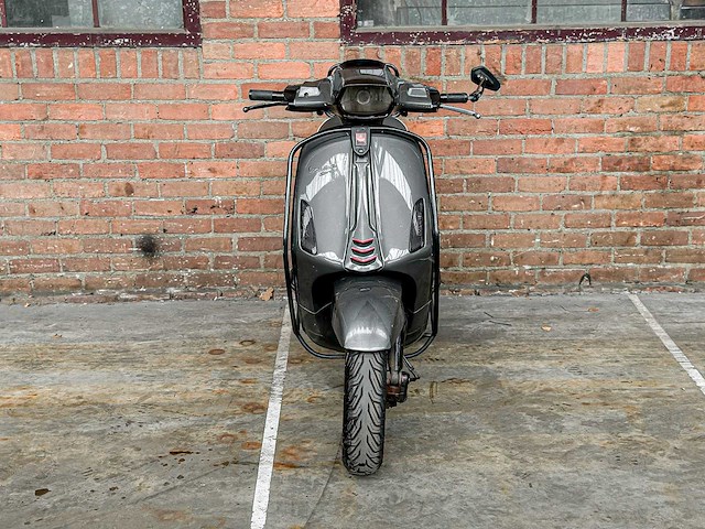 Vespa sprint 4t piaggio scooter, dgj-02-p - afbeelding 21 van  24