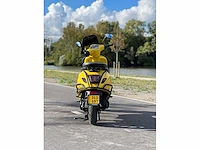 Vespa sprint 4t scooter, dld-69-t - afbeelding 4 van  5