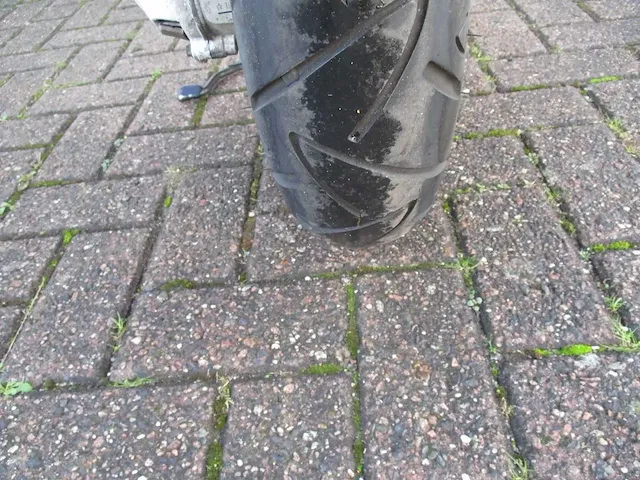 Vespa sprint custom - bromscooter - 2 tact - scooter - afbeelding 14 van  14