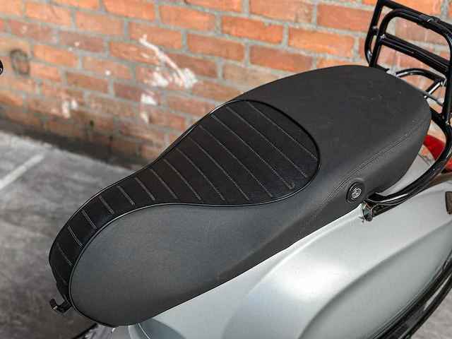 Vespa sprint primavera 4t 2016 (custom), dgn-46-r scooter - afbeelding 7 van  31