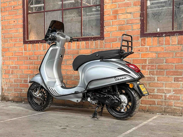 Vespa sprint primavera 4t 2016 (custom), dgn-46-r scooter - afbeelding 21 van  31