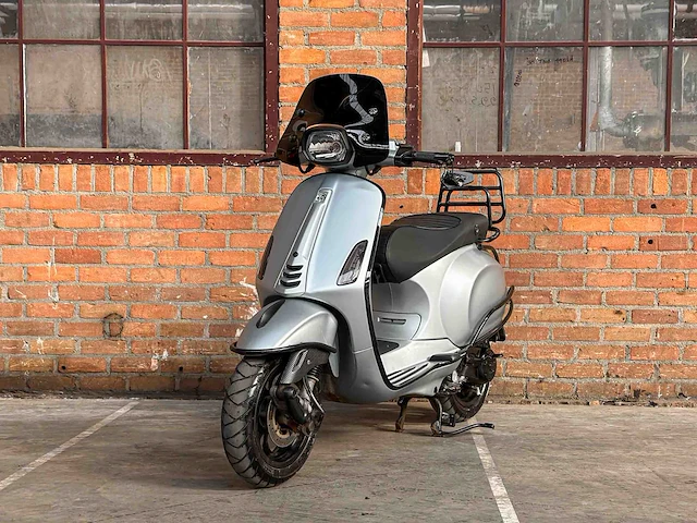 Vespa sprint primavera 4t 2016 (custom), dgn-46-r scooter - afbeelding 12 van  31