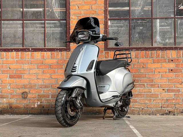 Vespa sprint primavera 4t 2016 (custom), dgn-46-r scooter - afbeelding 23 van  31