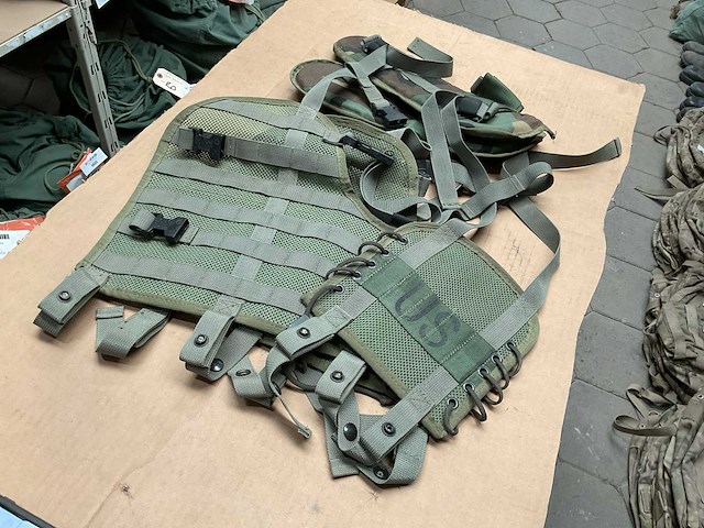 Vest - afbeelding 2 van  2