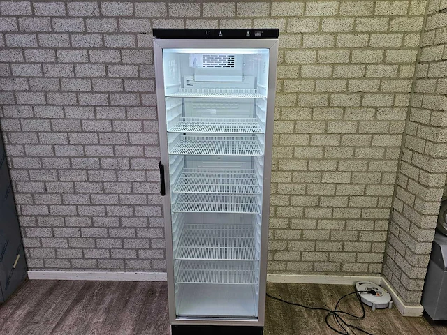 Vestfrost fkg371-r600a glasdeurkoeling - afbeelding 1 van  5