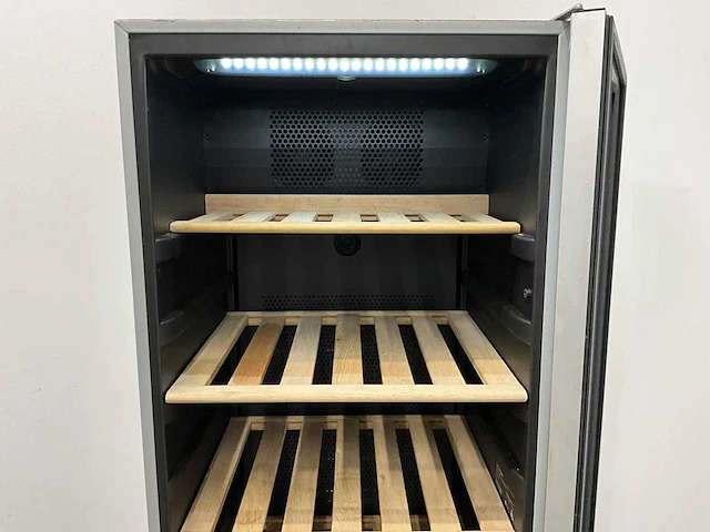 Vestfrost solutions - w185/fz365w - wijnklimaatkast - afbeelding 7 van  8