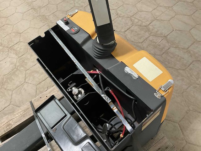 Vestil ept-2547-30 hand hydraulische palletwagen (4x) - afbeelding 20 van  27