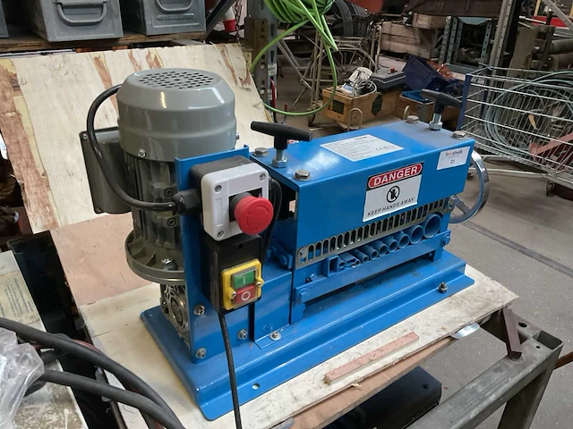 Vevor sms-38 kabel stripping machine - afbeelding 2 van  5
