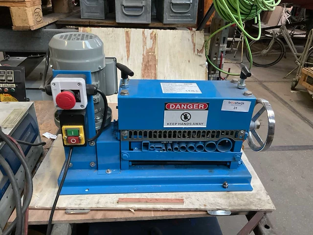 Vevor sms-38 kabel stripping machine - afbeelding 3 van  5
