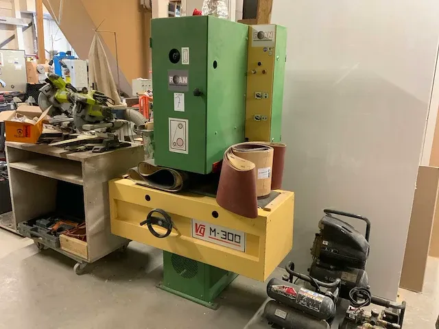 Vg m300 bandschuurmachine - afbeelding 1 van  9