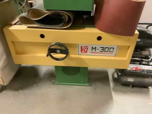 Vg m300 bandschuurmachine - afbeelding 3 van  9