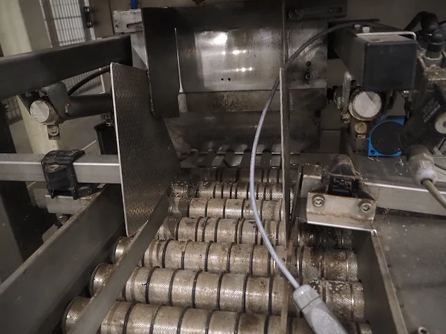 Vh verpakkingsmachines bv - afbeelding 19 van  45
