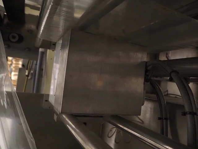 Vh verpakkingsmachines bv - afbeelding 45 van  45