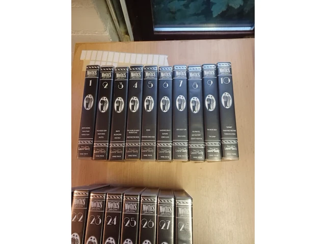 Vhs banden laurel & hardy 28 delen aantal 28 stuks. - afbeelding 1 van  9