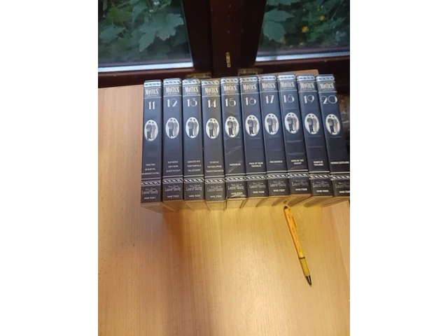 Vhs banden laurel & hardy 28 delen aantal 28 stuks. - afbeelding 3 van  9