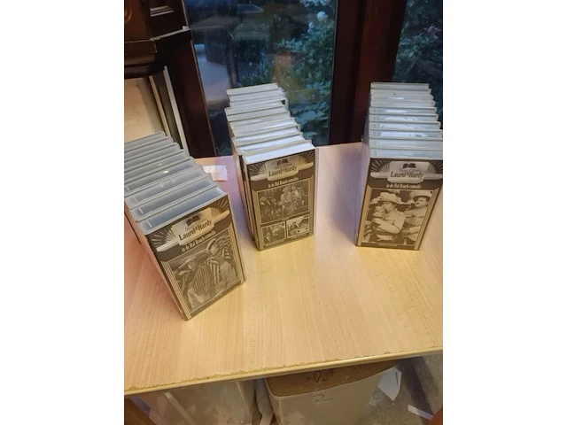 Vhs banden laurel & hardy 28 delen aantal 28 stuks. - afbeelding 9 van  9