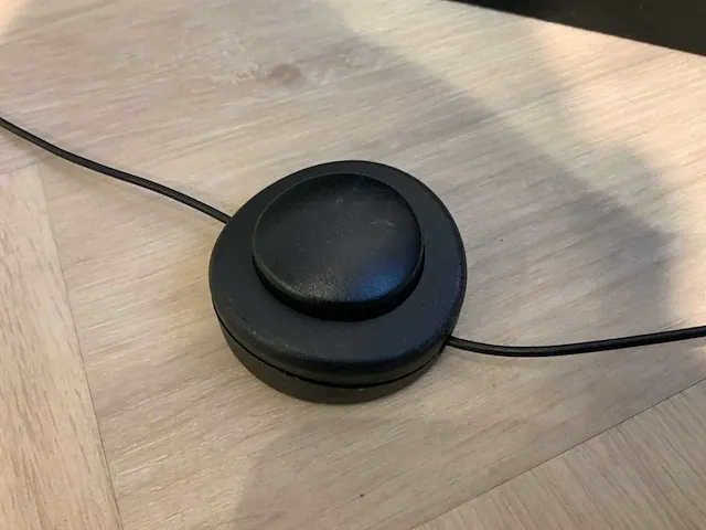 Vibia pin vloerlamp - afbeelding 3 van  4