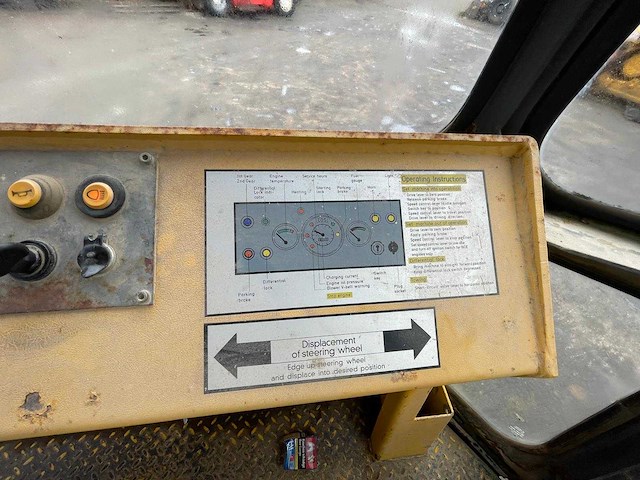 Vibromax - 1995 - 2000 compactor roller 12.5t 3.765h - grondwals - afbeelding 11 van  15