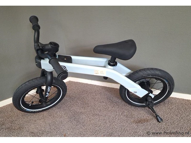 Vici 3 in 1 kinderfiets| kleur lichtblauw | maat uni - afbeelding 1 van  7