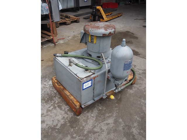 Vickers - afbeelding 1 van  7