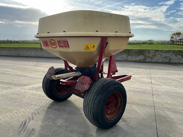 Vicon kunstmeststrooier - afbeelding 13 van  17