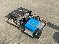 Victon phoenix inverter 24v / 2x 12v accu met omvormer - afbeelding 7 van  11