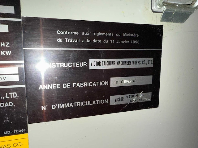 Victor taichung v-turn 16 cnc lathe - afbeelding 2 van  20