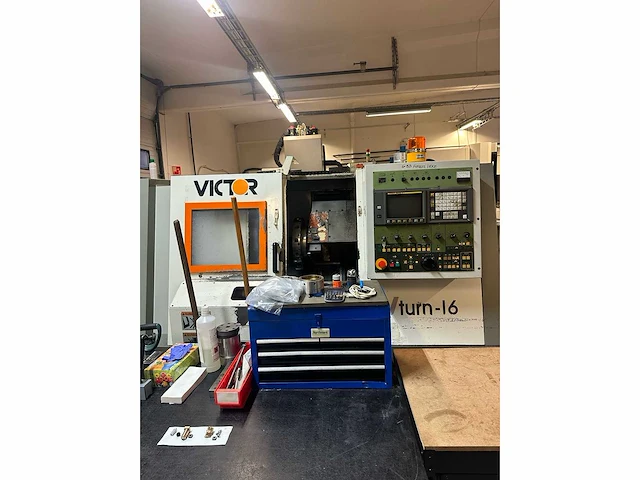 Victor taichung v-turn 16 cnc lathe - afbeelding 1 van  20