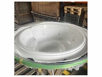 Victoria spa sumatra d248 mm build in round 6-person jacuzzi - afbeelding 2 van  6