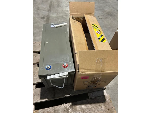 Victron energy accu 12v 160ah - nieuw - afbeelding 1 van  3