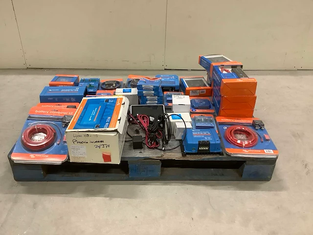 Victron energy energievoorzieningen - afbeelding 1 van  10